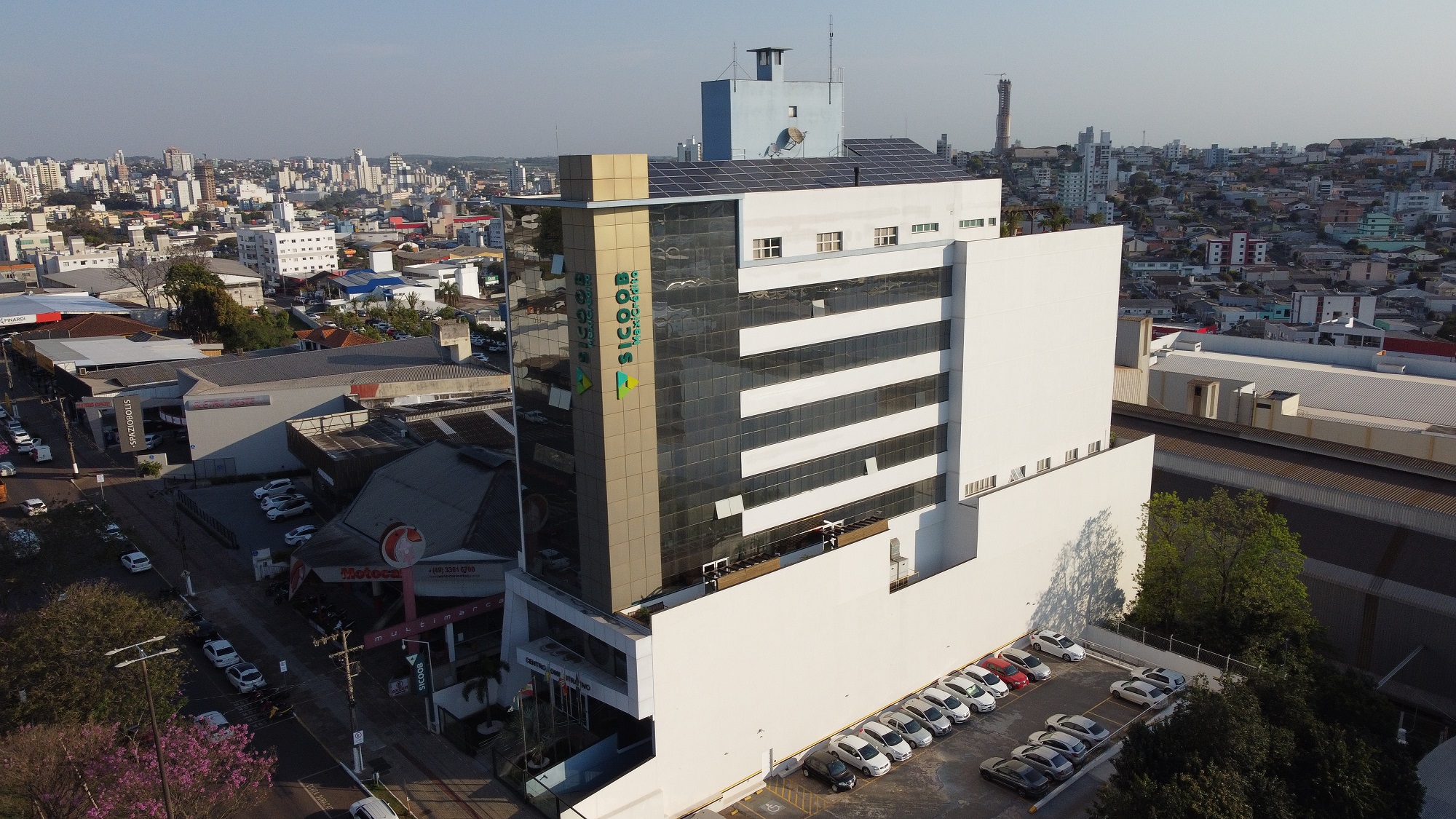 Sicoob MaxiCrédito ultrapassa marca de R$ 6 bilhões em ativos