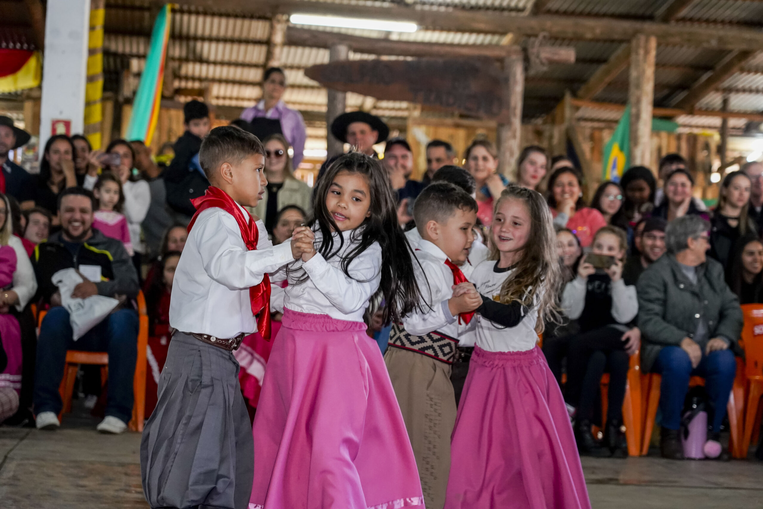 Recanto Cultural leva mais de mil pessoas ao 14º Festejos Farroupilhas do Paranhana em Taquara