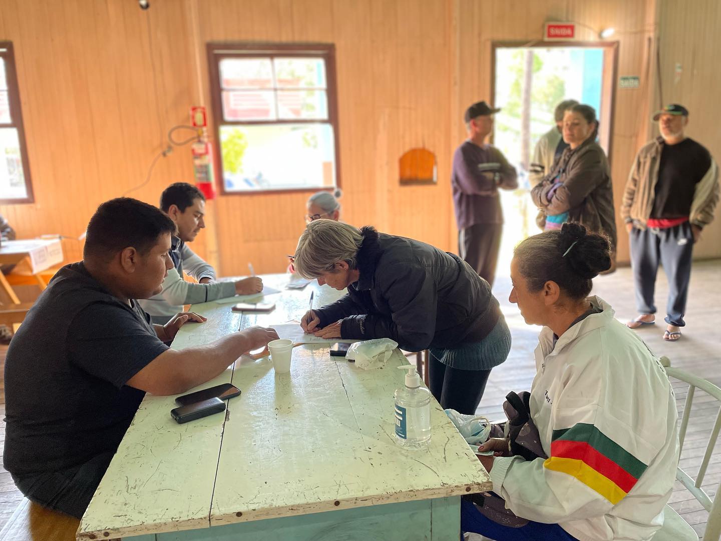 Prefeitura no Interior mobiliza moradores do Distrito de Padilha em Taquara