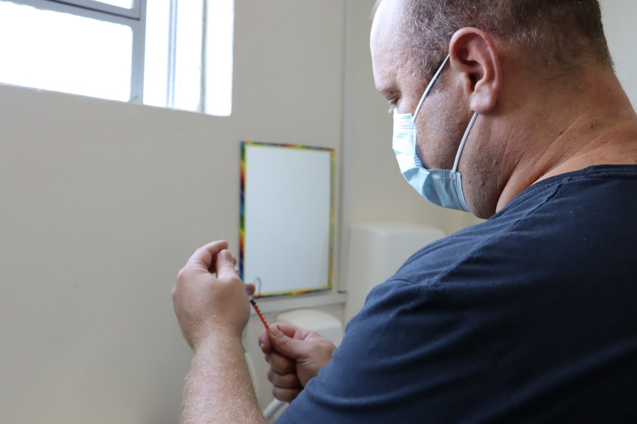 Taquara amplia público-alvo da vacinação contra a meningite e HPV