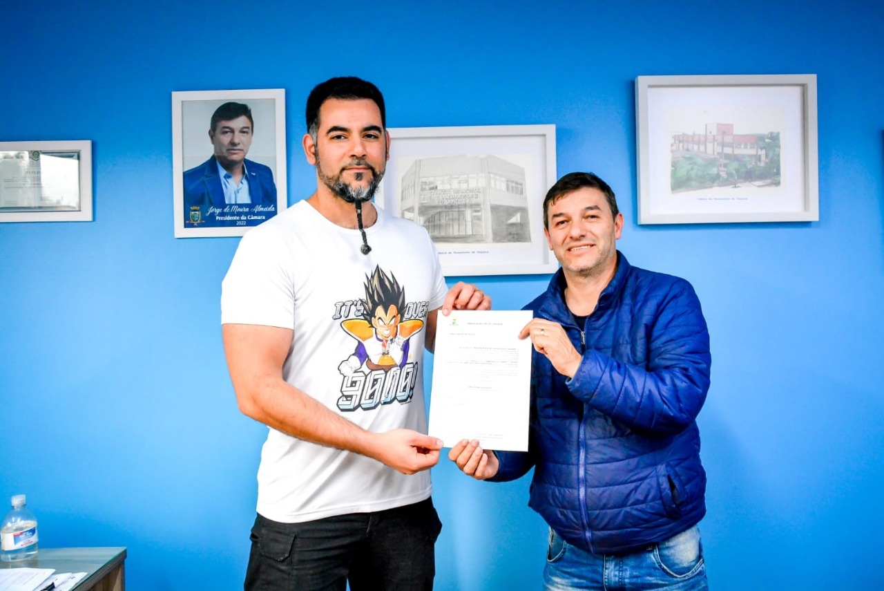 Ahmad Musleh reassume o cargo de vereador em Taquara