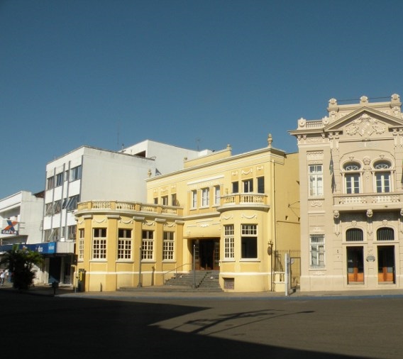 Eleitores que votavam no Clube Comercial de Taquara terão novo local
