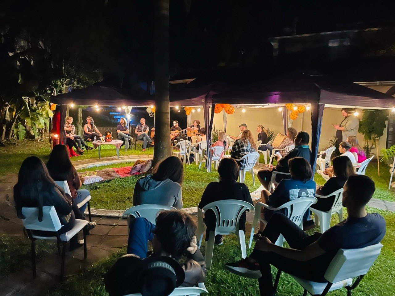 Organizadores comemoram participação do público no 1º Sarau do Terror de Taquara