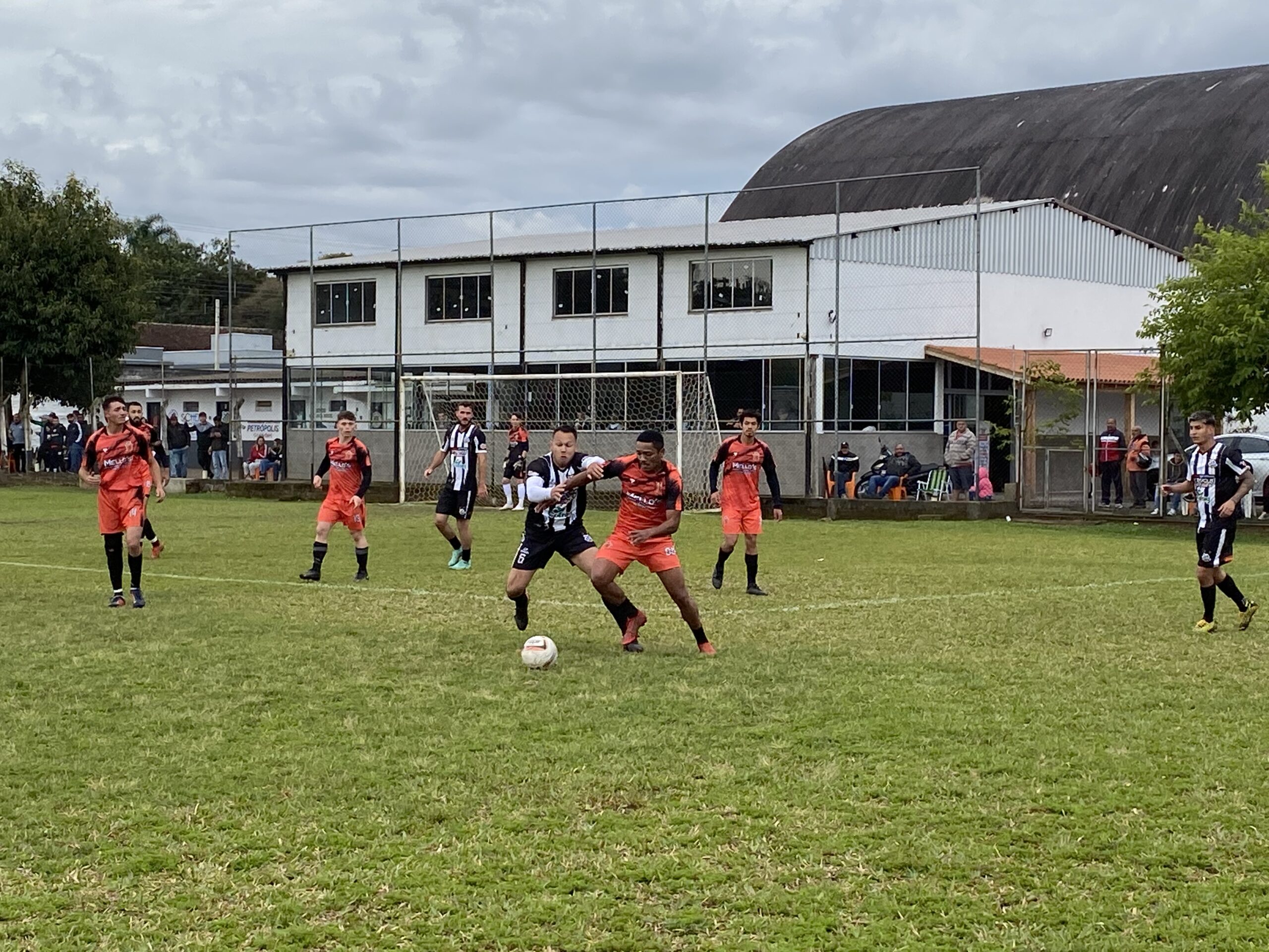 Três jogos dão início ao Campeonato Municipal de Futebol de Taquara