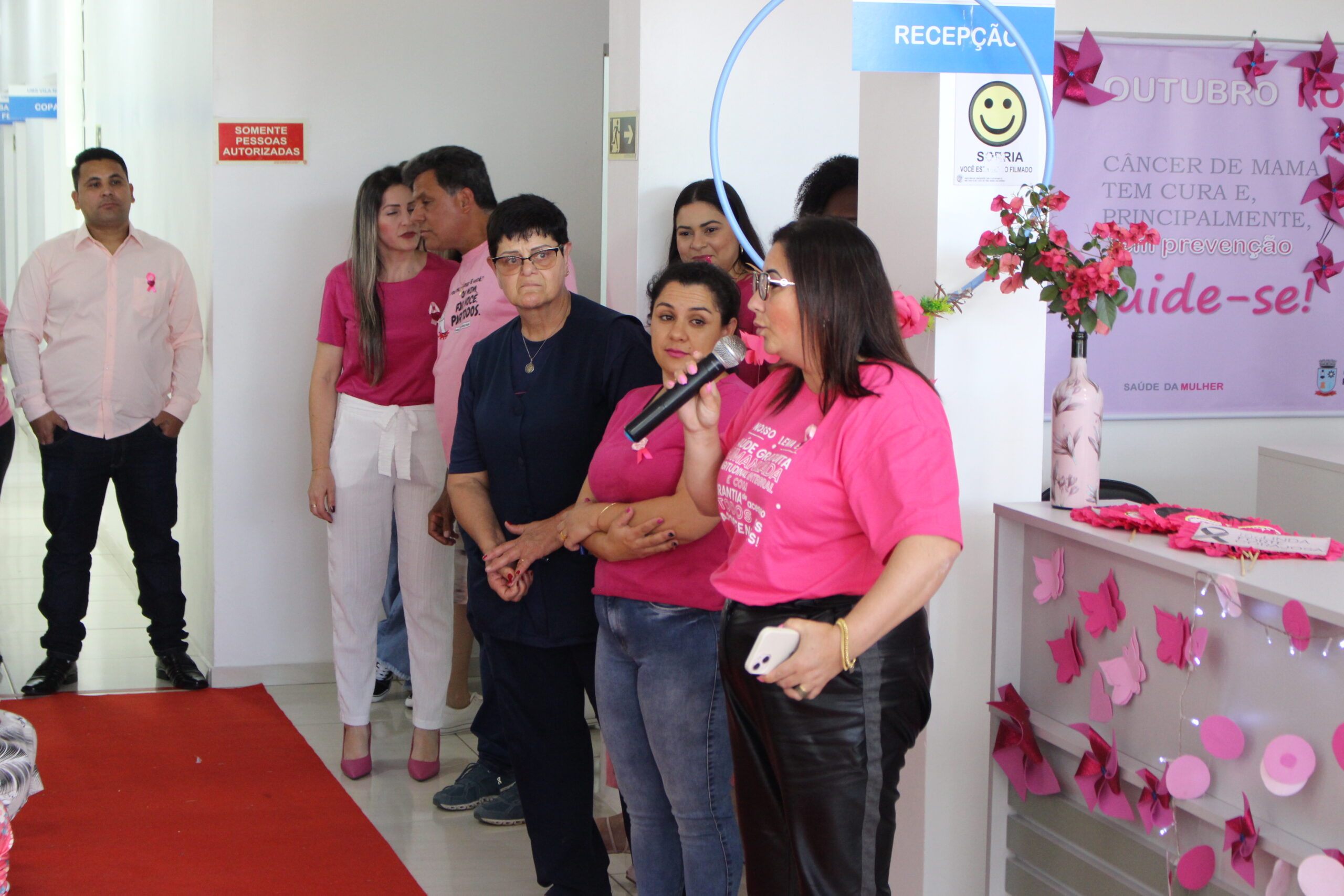 Ação alusiva ao Outubro Rosa é realizada na UBS Vila Nova em Parobé