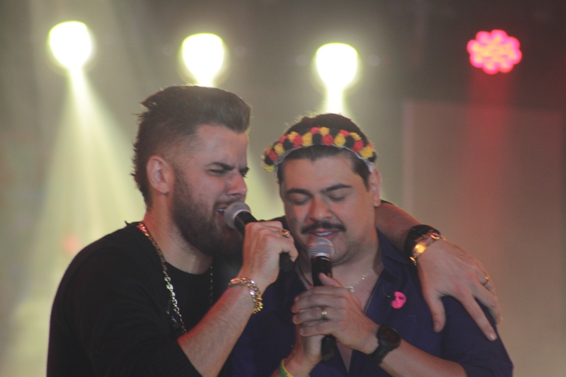 Zé Neto & Cristiano fecham com chave de ouro a programação da 33ª Oktoberfest de Igrejinha