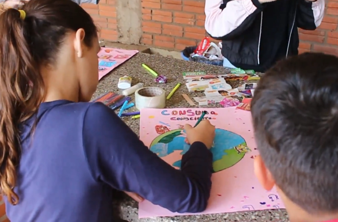 Estudantes de Parobé recebem atividades de contraturno escolar no Instituto Quero-quero