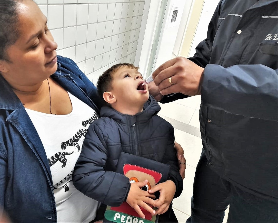 Parobé comemora alcance da meta na vacinação contra a poliomielite