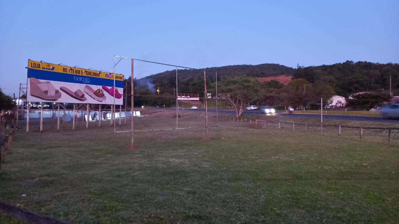 Justiça Eleitoral determina retirada de outdoor na ERS-115