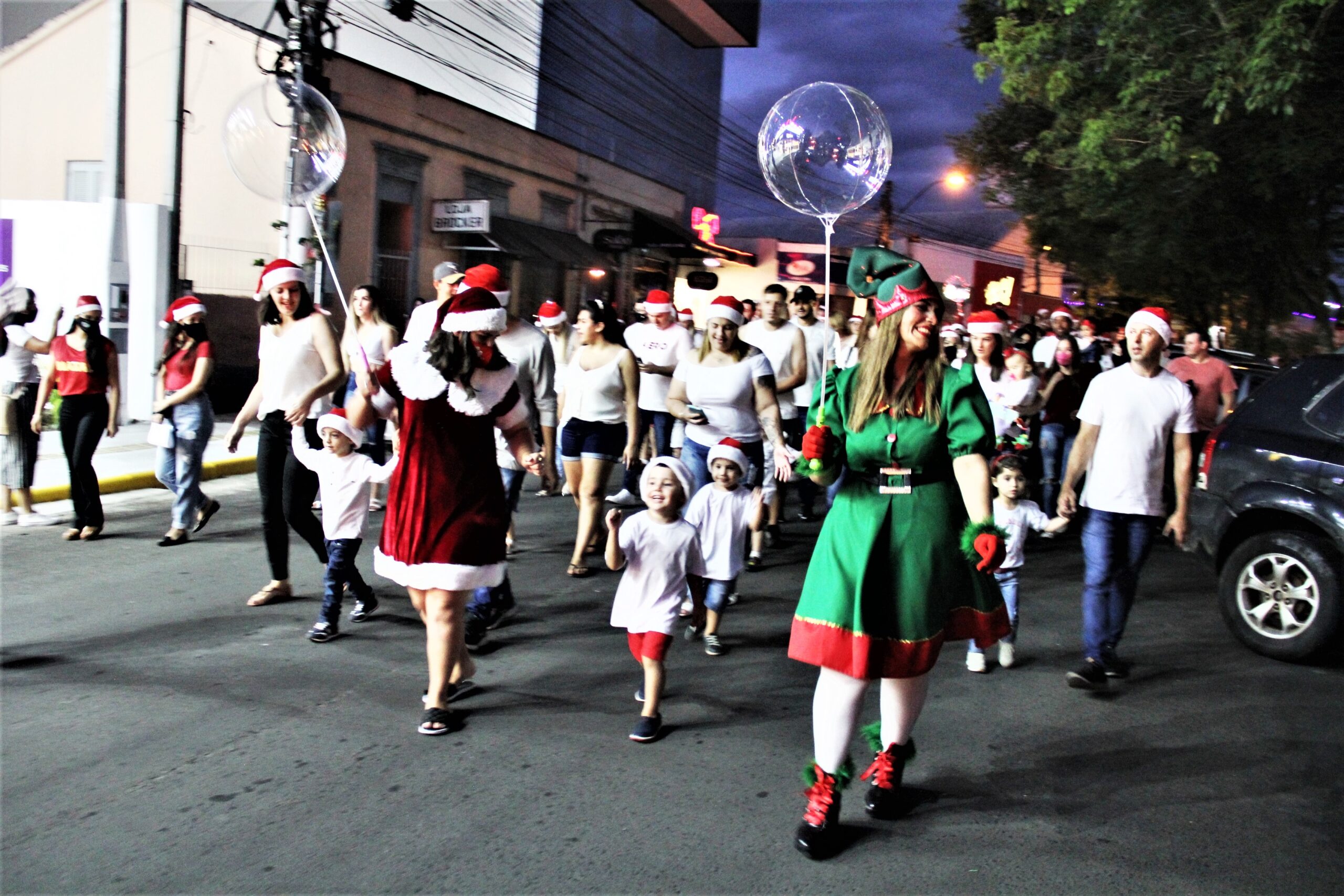 Prefeitura promove o Natal Iluminado de Parobé