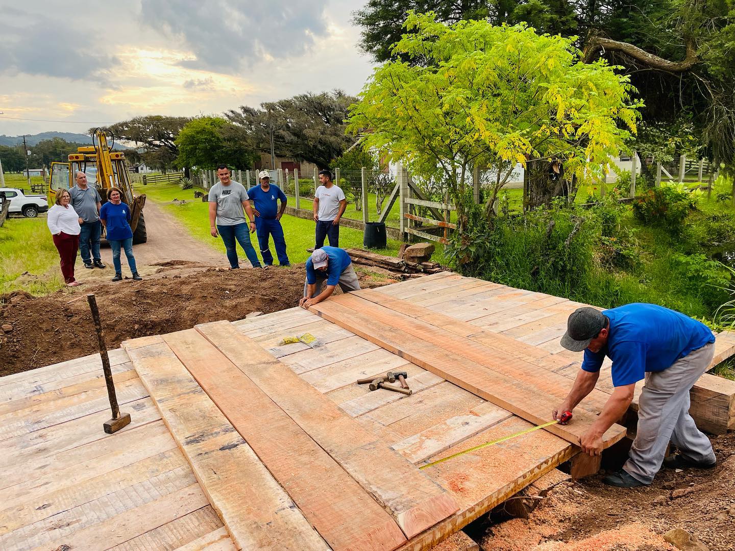 Secretaria de Obras de Taquara reconstrói a ponte do Beco do Maninho