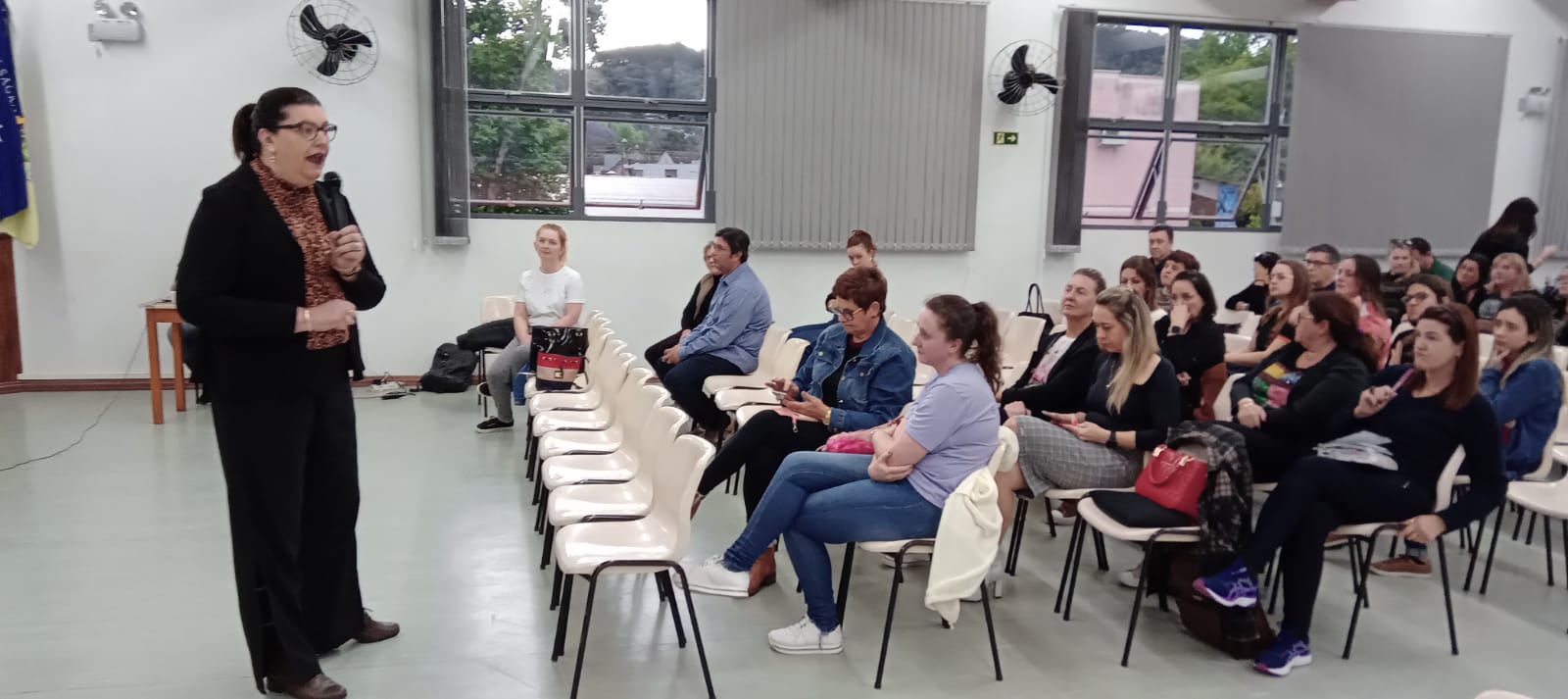 Secretaria de Educação de Rolante promove encontro para profissionais das escolas de ensino fundamental