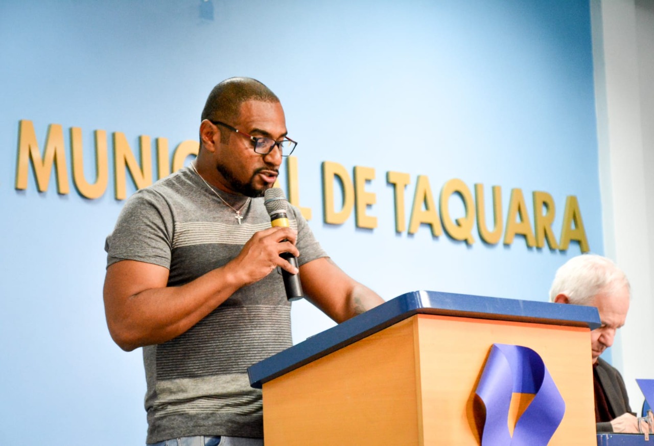 Instituto Gaúcho Pró-Cidadania realiza explanação sobre o mês da Consciência Negra no Legislativo de Taquara