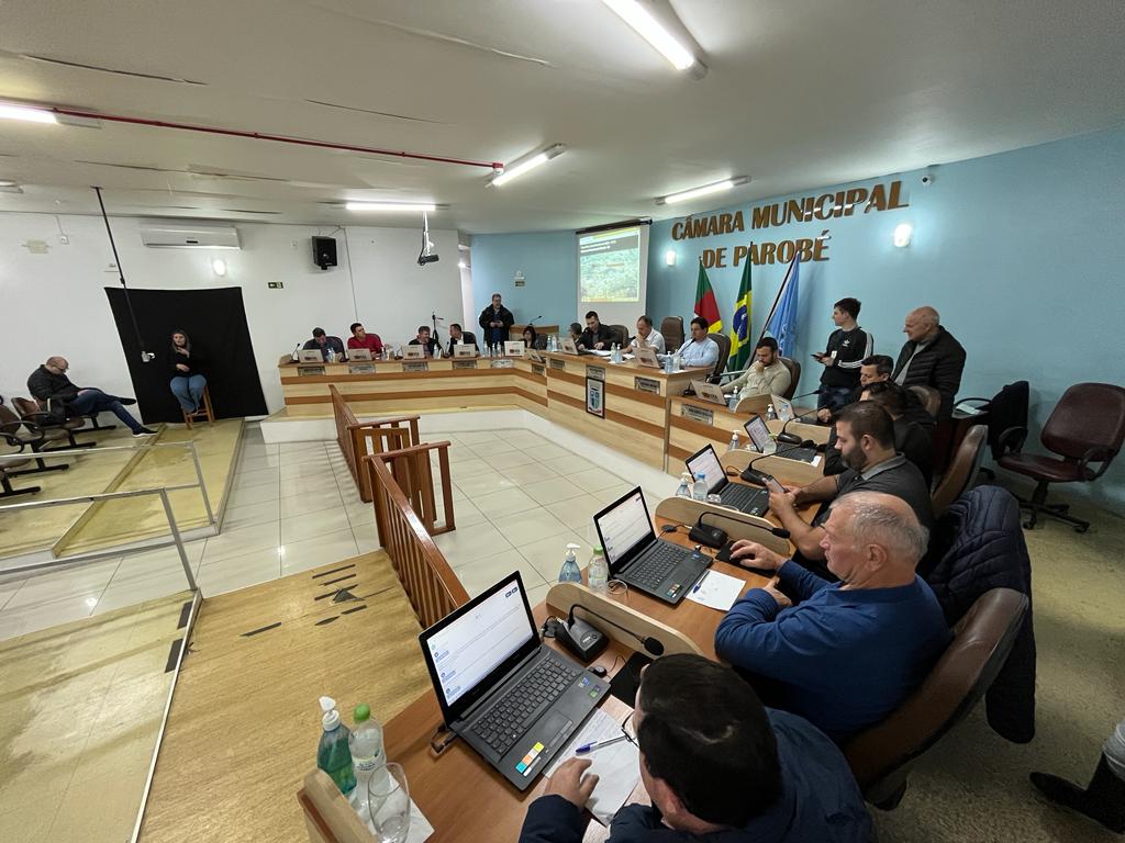 Vereadores de Parobé aprovam projeto que permite parceria do setor privado com as escolas da rede municipal