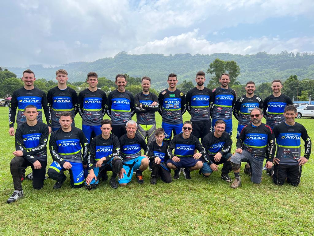 Equipe de ciclismo downhill Camptrail/Atac é campeã gaúcha pela oitava vez desde 2013