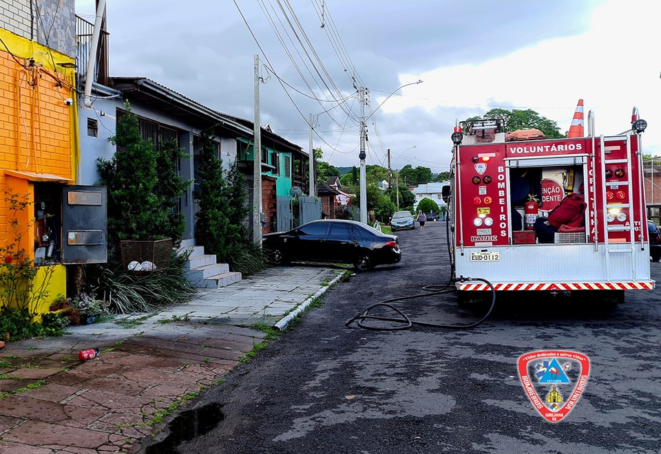 Bombeiros Voluntários evitam incêndio em estabelecimento comercial de Igrejinha