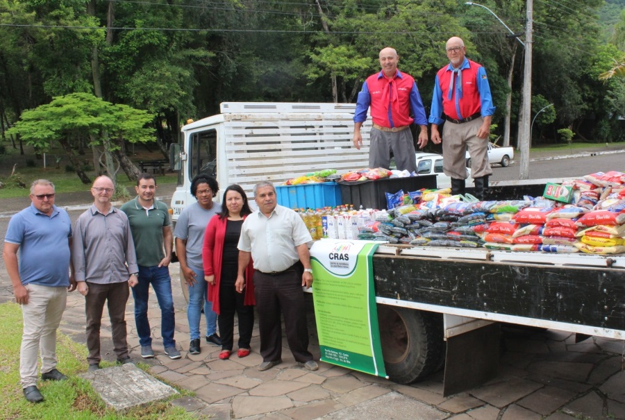 Tradicionalistas de Três Coroas arrecadam mais de 500 quilos de alimentos em ação social