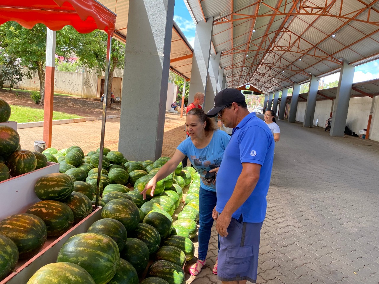 Feira da Melancia de Taquara tem início na Rua Coberta