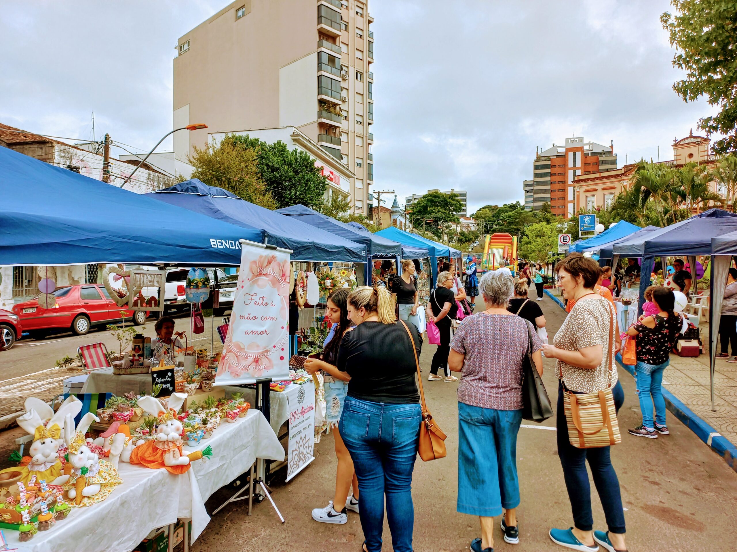 Feira de Artesanato e Agricultura Familiar alusiva ao Natal ocorrerá neste sábado (17) em Taquara