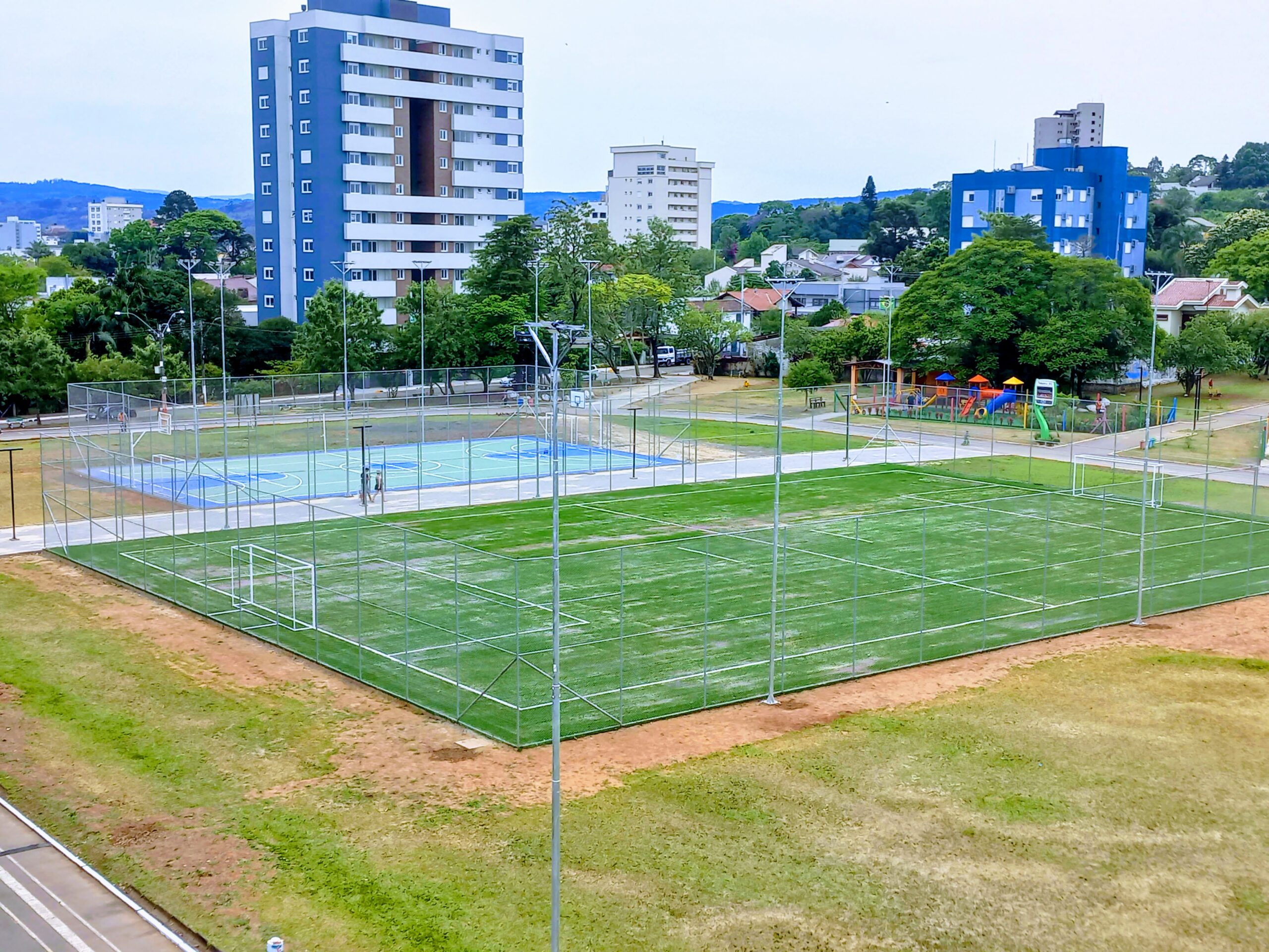 Sirlei pede ajuda da comunidade para manutenção do Parque do Trabalhador
