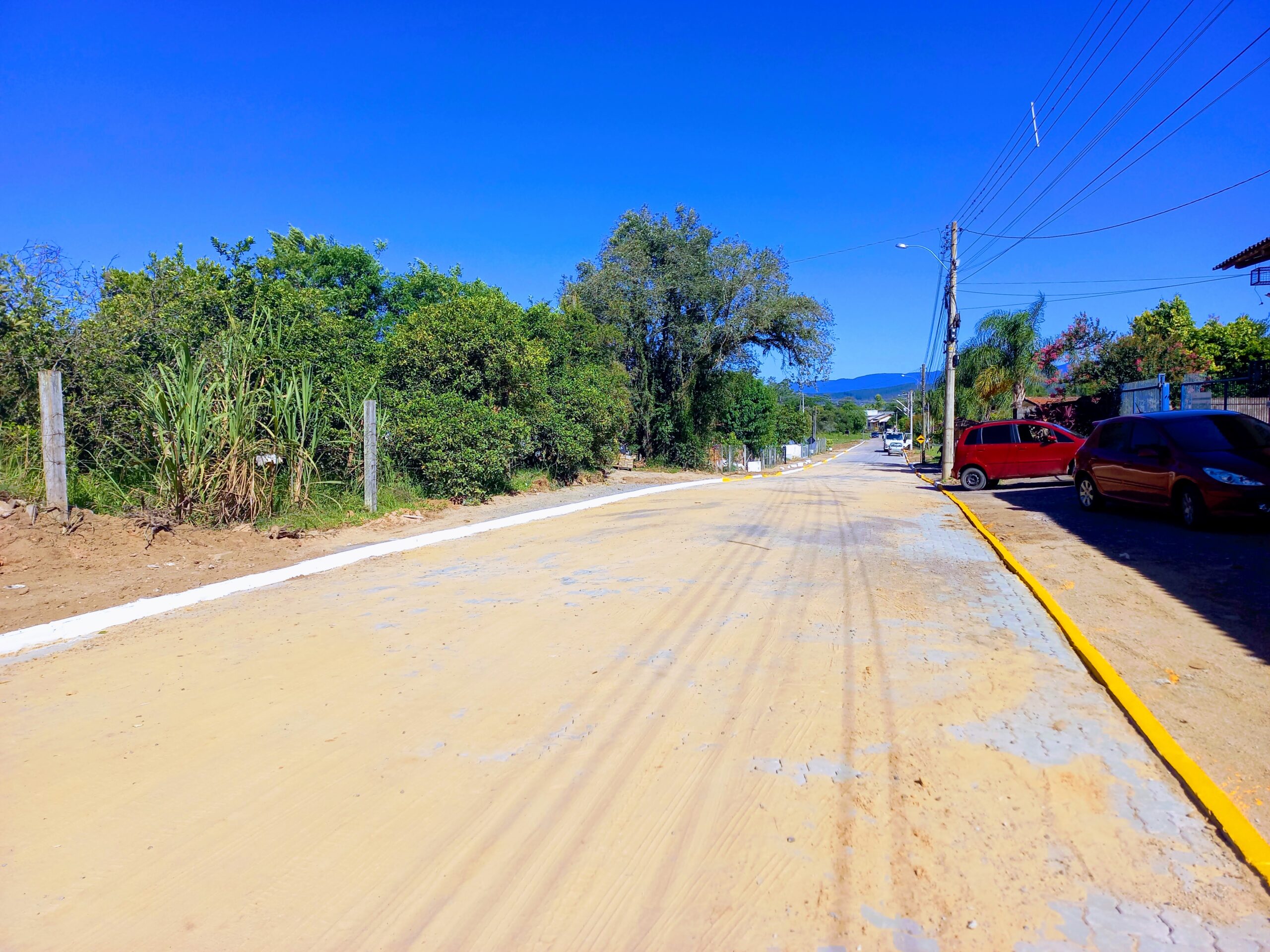 Obra de pavimentação em trecho da rua Rio Branco chega a fase final em Taquara