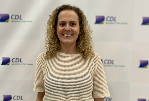 Natália Debarba é eleita presidente da CDL de Igrejinha e Três Coroas para gestão 2023/2025