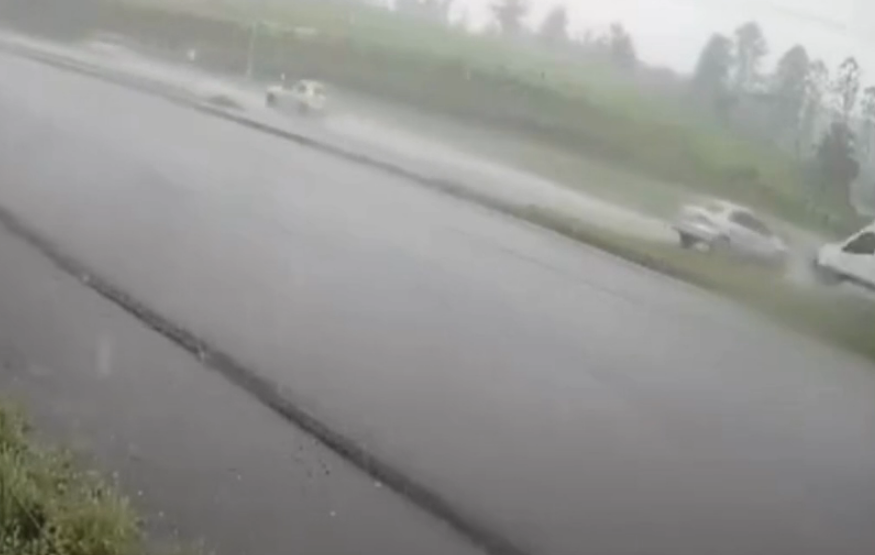 Vídeo registra exato momento de acidente na ERS-239, em Parobé; assista