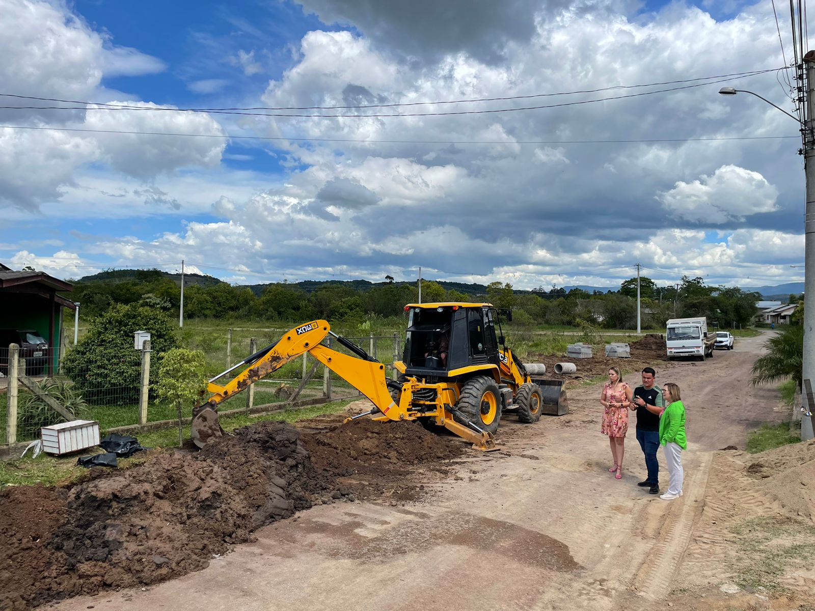 Prefeitura de Taquara inicia a pavimentação da rua Rio Branco no bairro Santa Maria