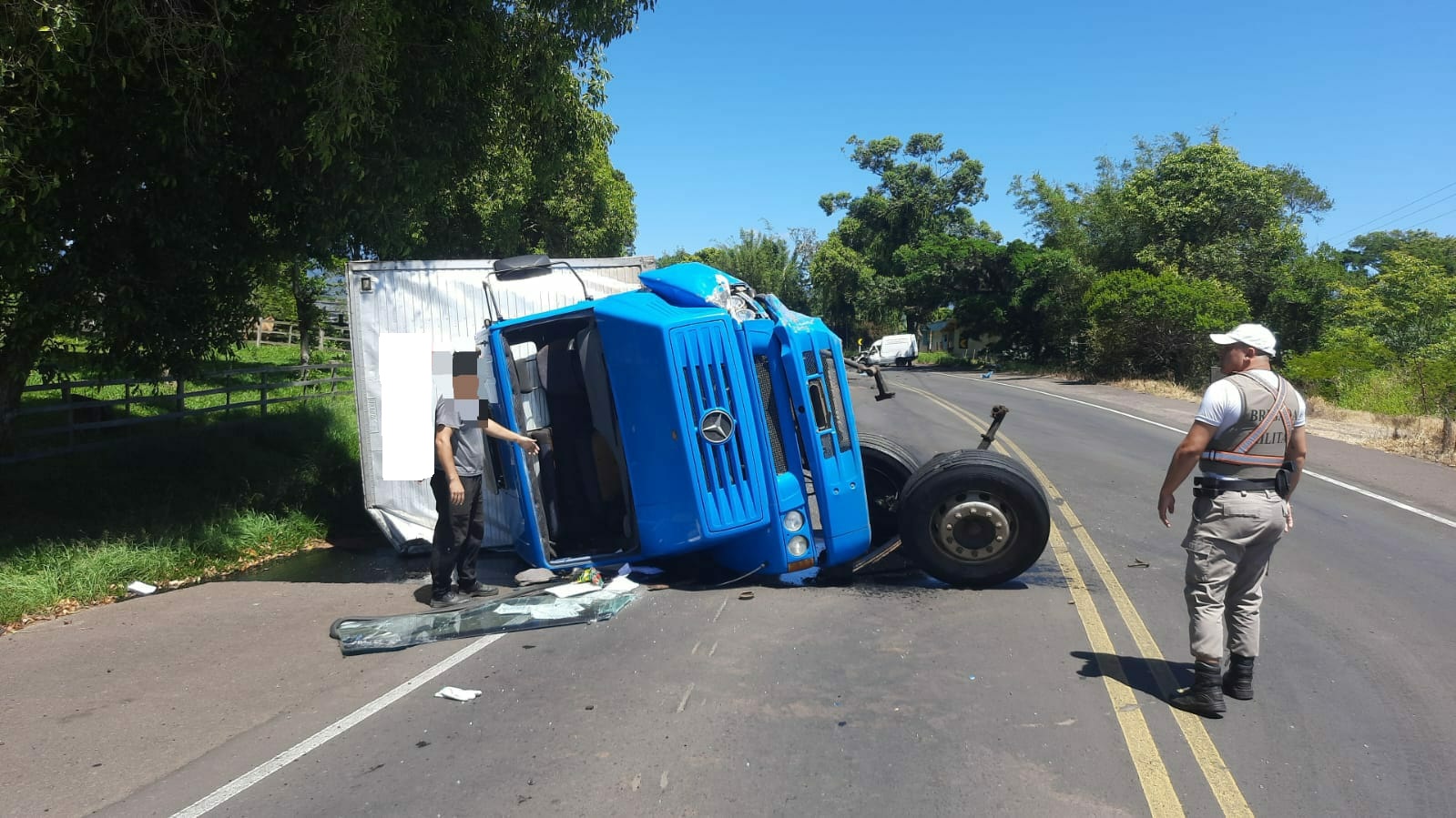 Caminhão com placas de Igrejinha se envolve em colisão que resulta em morte em Terra de Areia