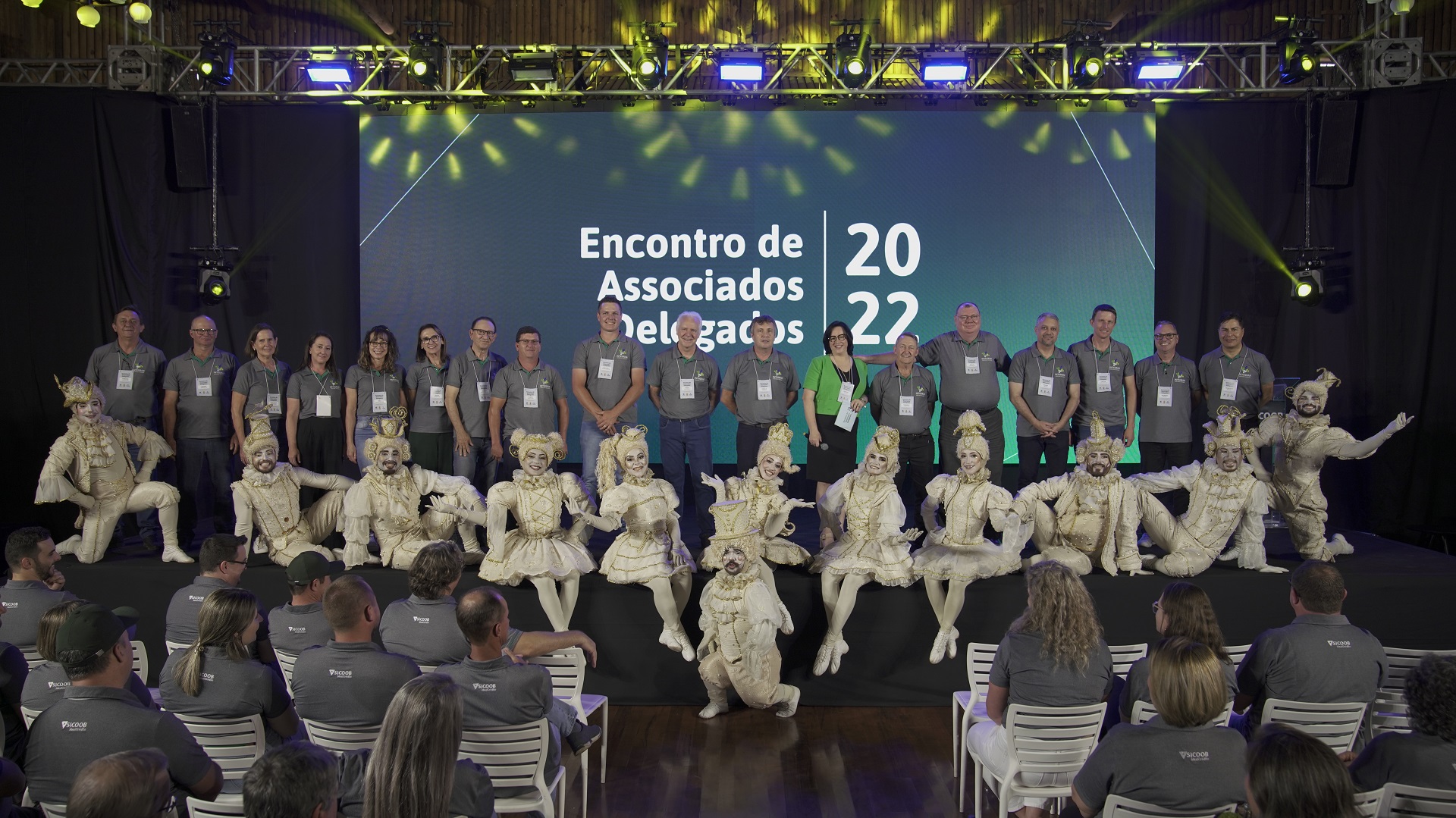 Sicoob MaxiCrédito reúne mais de 530 associados delegados em encontro em Santa Catarina