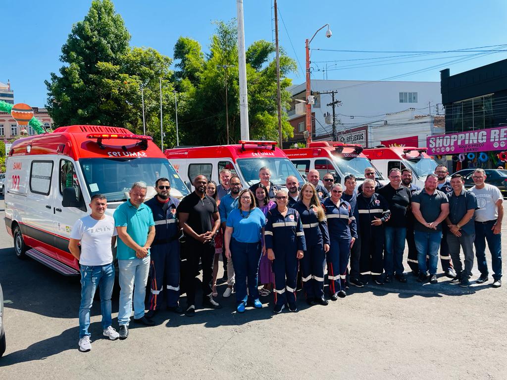 Secretaria de Saúde de Taquara recebe ambulância nova do governo federal