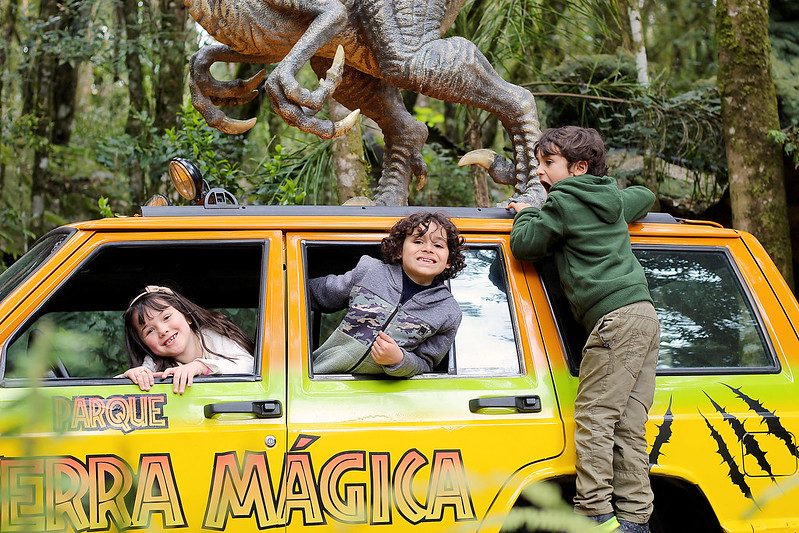 Alimentos podem ser trocados por ingresso para o Parque Terra Mágica Florybal