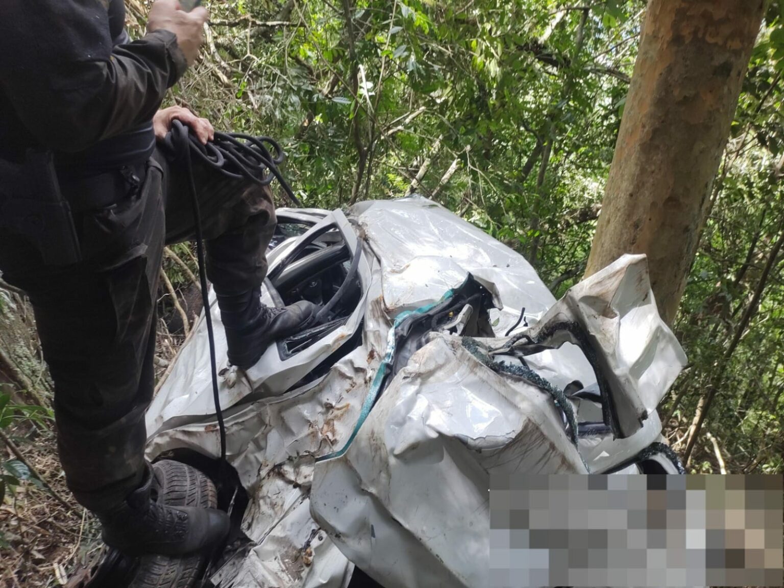 Veículo furtado em Parobé é utilizado em atropelamento, sequestro e estupro em Santa Maria do Herval