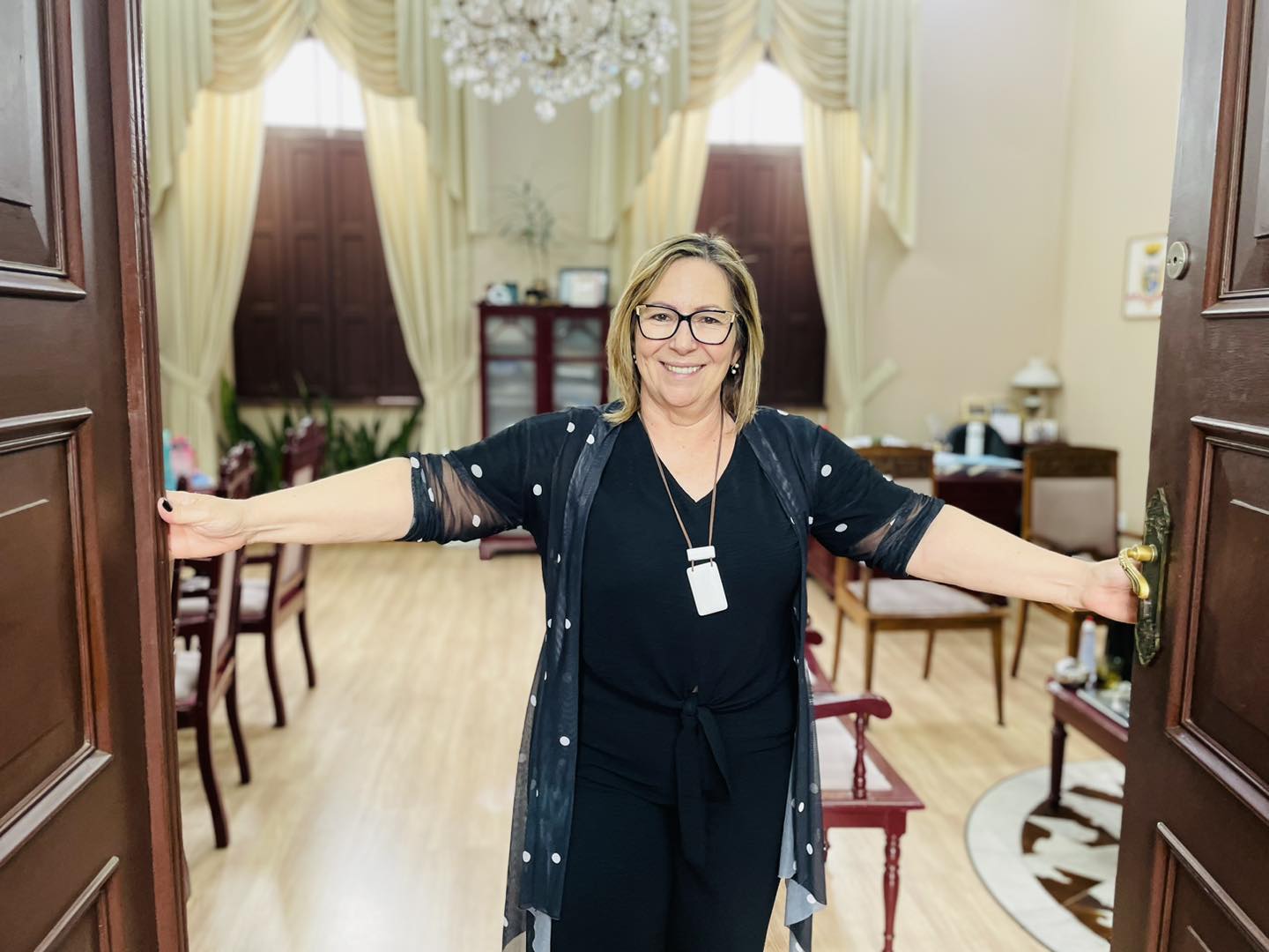 Sirlei anuncia dia para atender comunidade de Taquara no gabinete