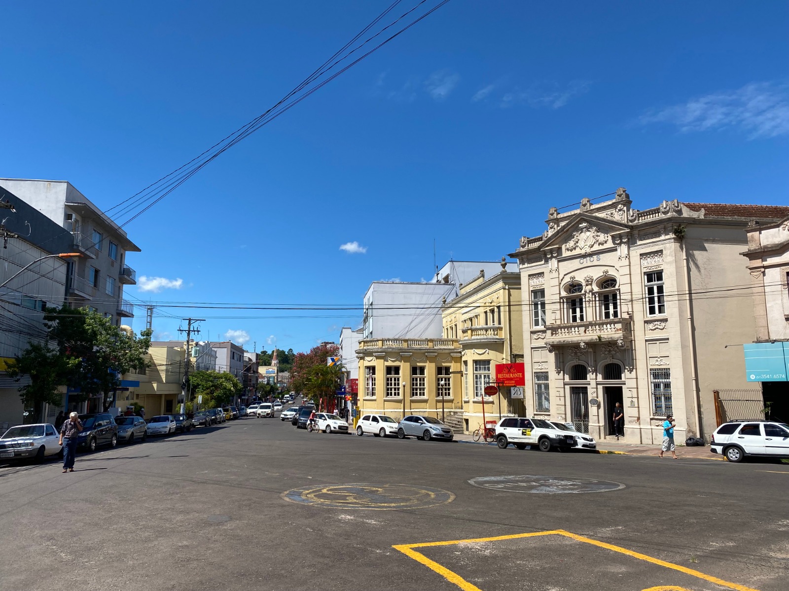 Inscrição para comercializar lanches e bebidas na Folia na Júlio segue até a próxima semana