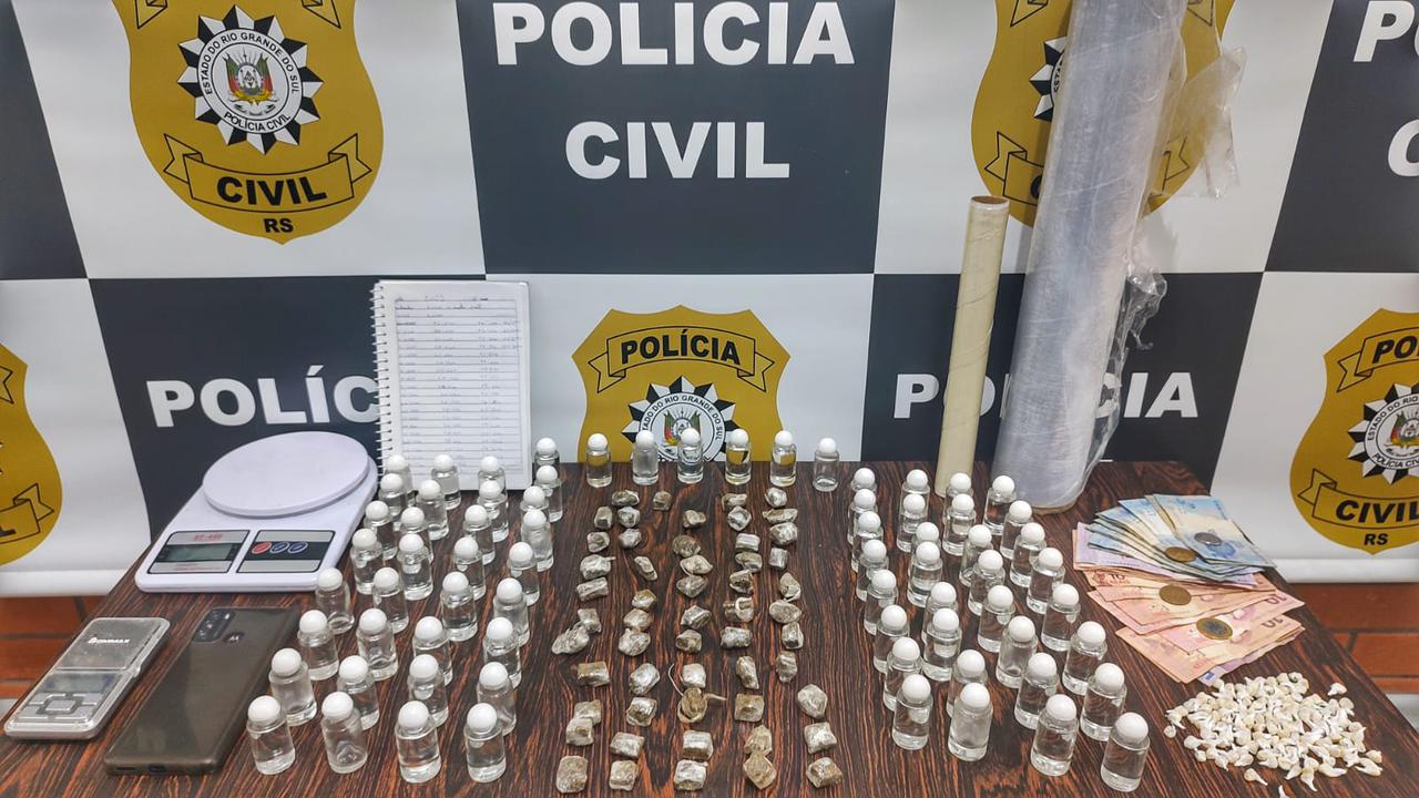 Polícia Civil de Parobé prende indivíduo e apreende grande quantidade de drogas