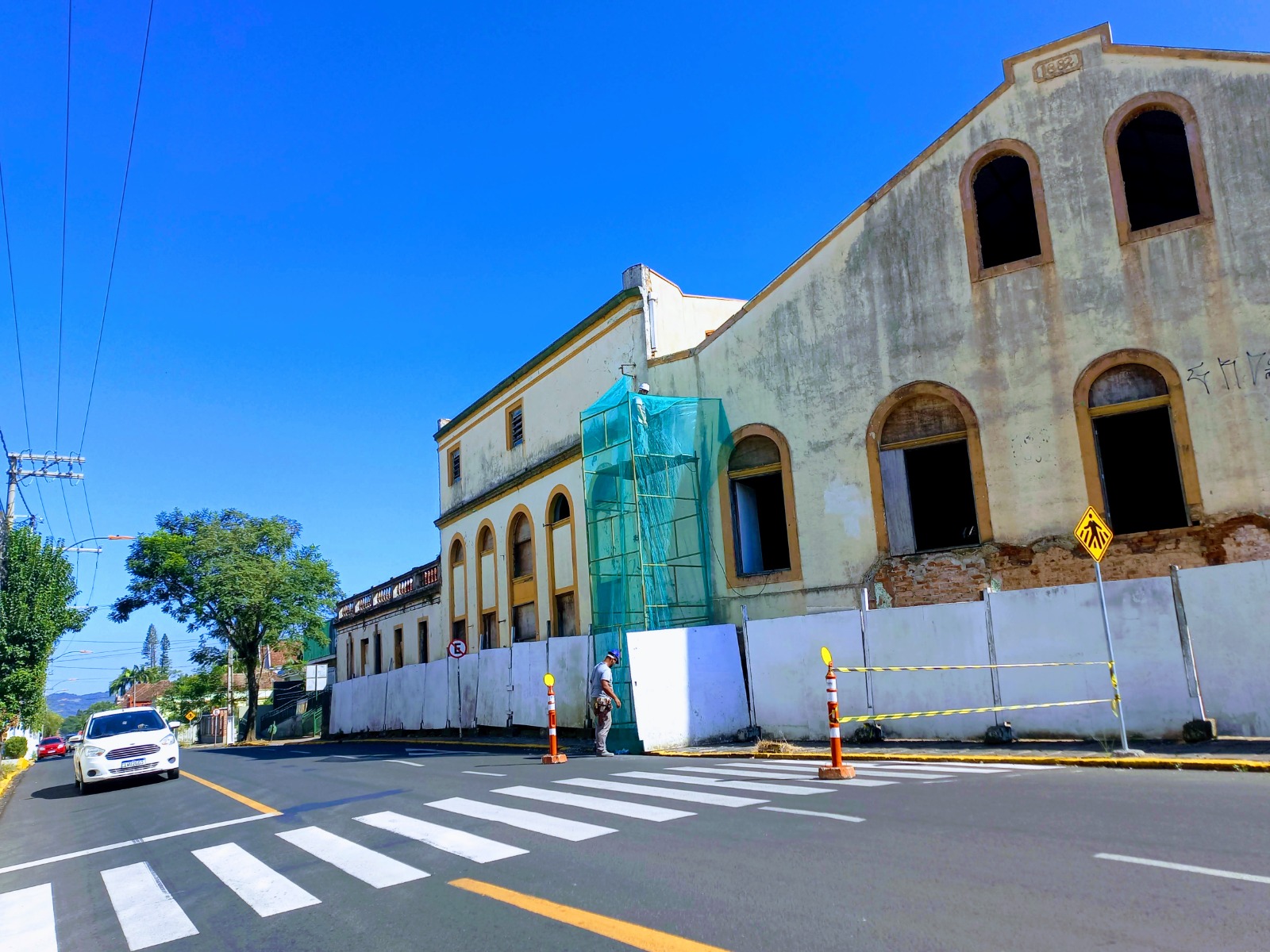 Trecho da Rua Tristão Monteiro será interrompida próximo à Casa Vidal em Taquara