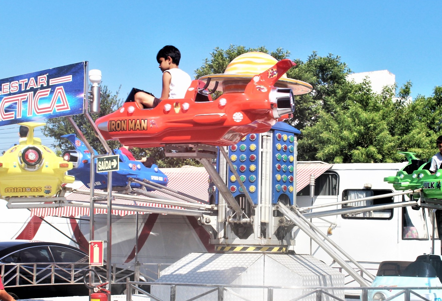 Alunos da Rede Municipal de Parobé ganham dia de diversão no parque
