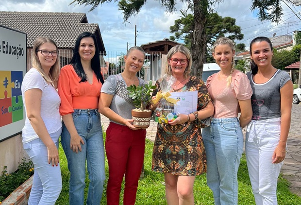 Professora Simone Mumbach será a patronesse da 21ª Feira do Livro de Igrejinha