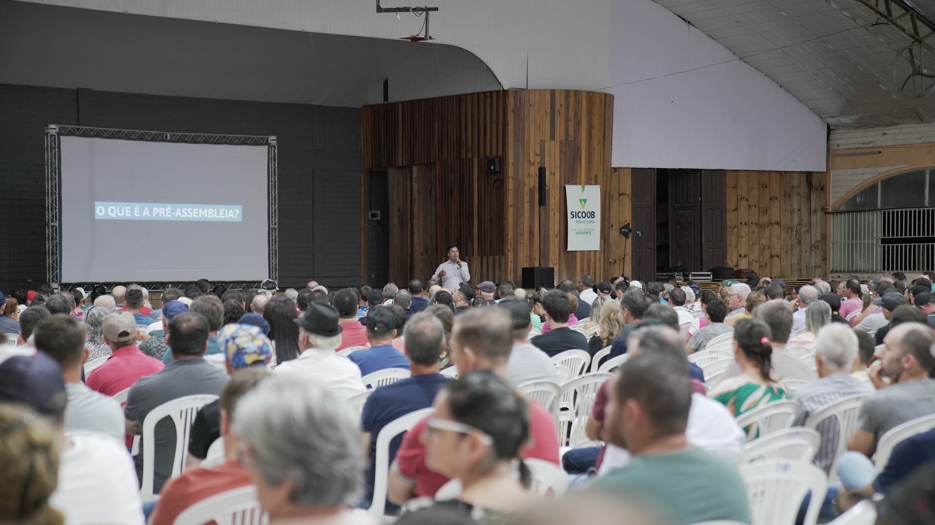 Mais de 30 mil pessoas participam das pré-assembleias do Sicoob MaxiCrédito