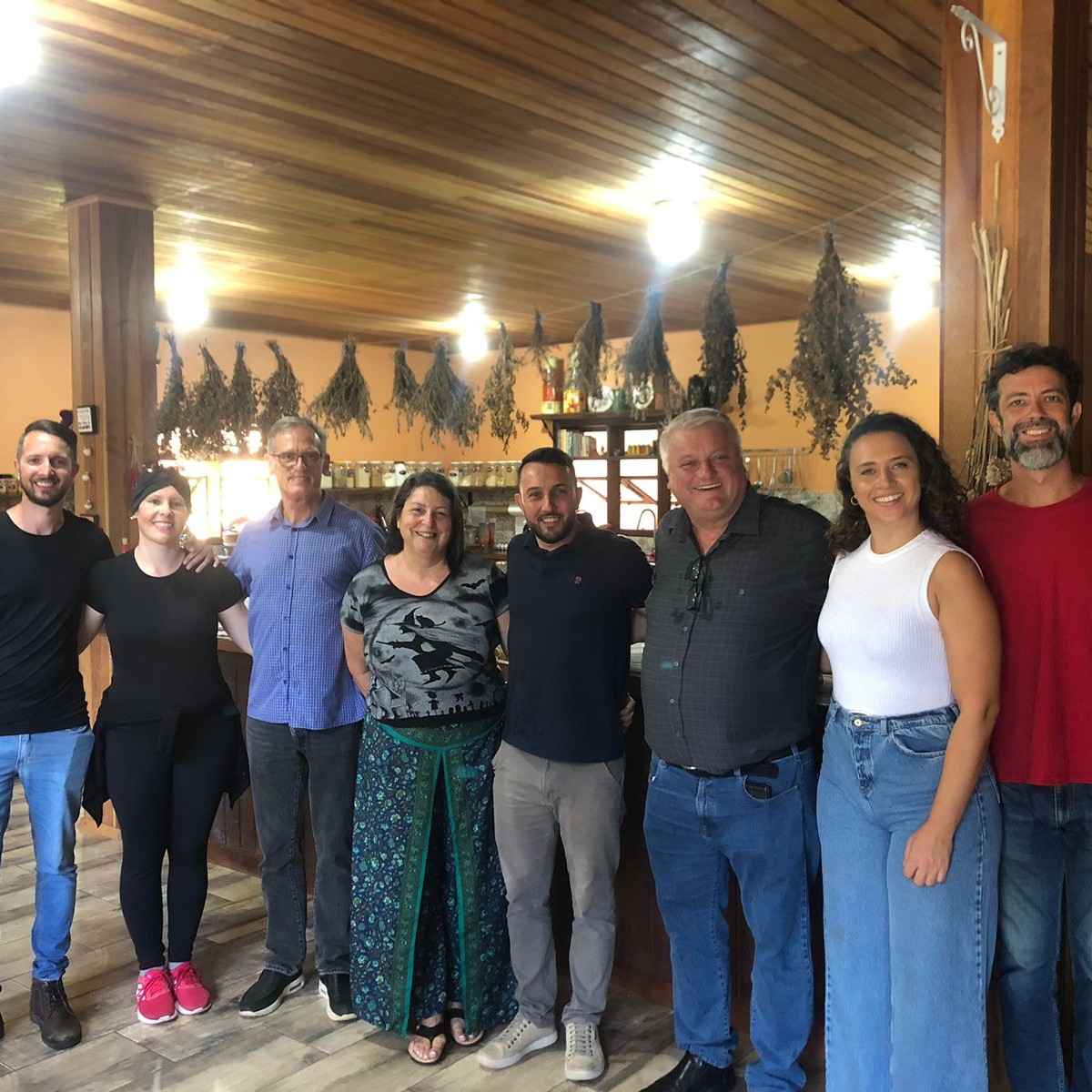 Prefeito em exercício busca parcerias para o turismo em Riozinho
