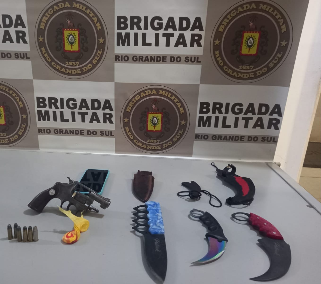 Homem é preso por porte ilegal de arma de fogo em Parobé