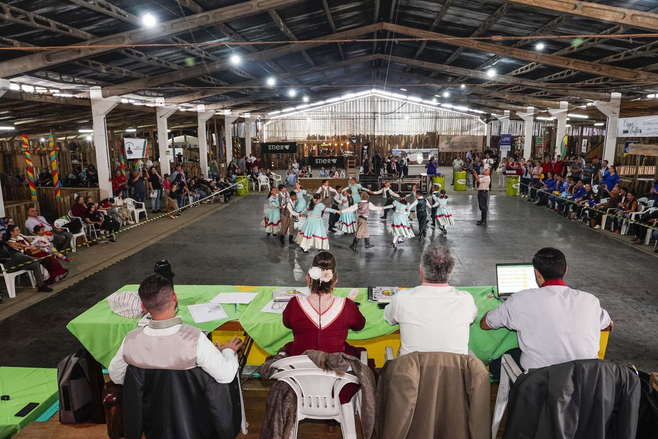 7° Rodeio Artístico e Cultural conta com cerca de 100 participantes no Taquara Campo