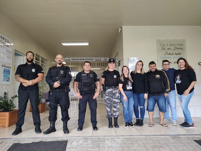 Policiais penais de Taquara participam de operação conjunta de reforço em escolas do município