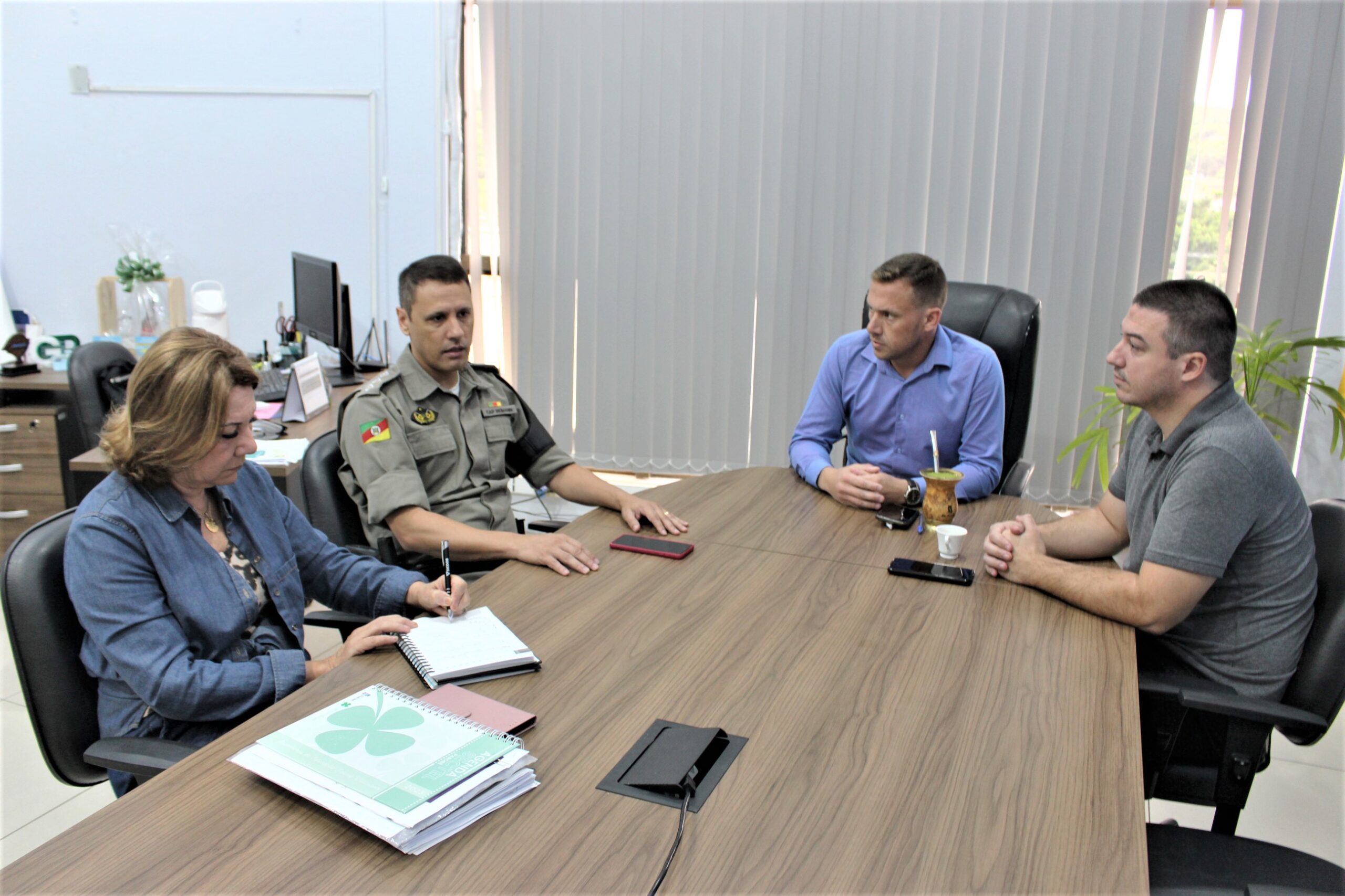 Diego Picucha anuncia medidas para reforço da segurança em escolas de Parobé