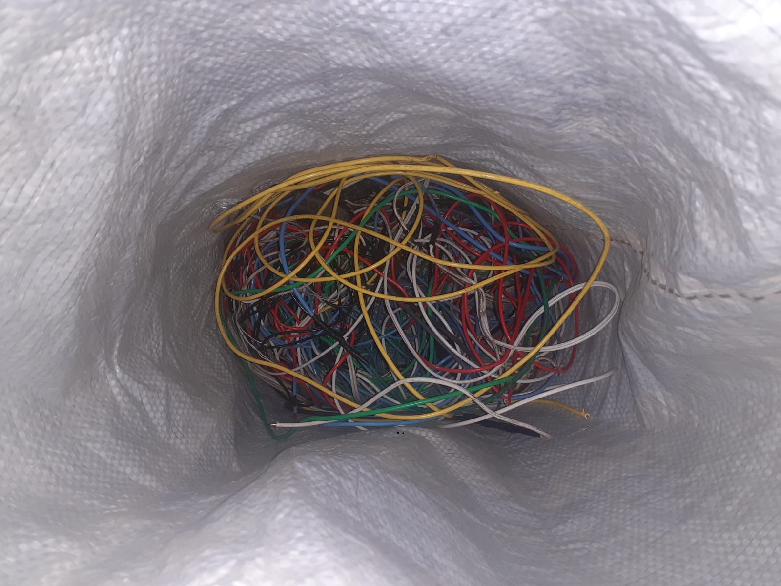 Homem é preso por furto de fios e cabos em Taquara