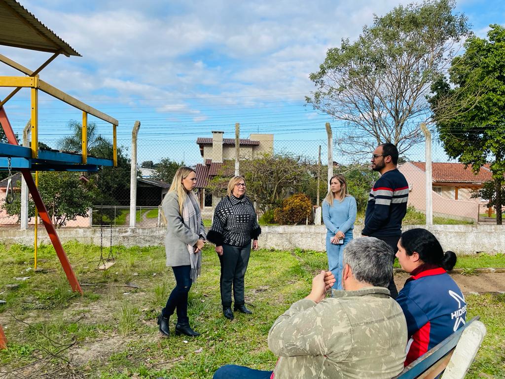 Praça do Bairro Santa Teresinha começará a ser revitalizada nesta semana