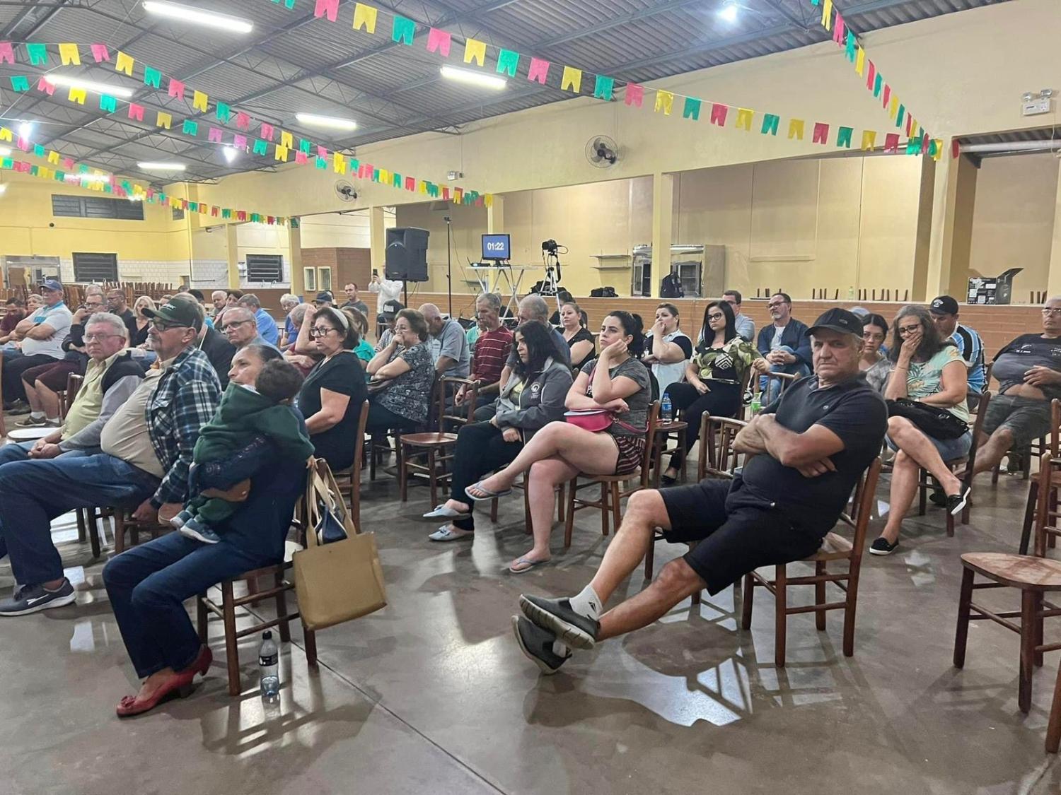 3ª Sessão Itinerante do Legislativo de Taquara é realizada em Entrepelado