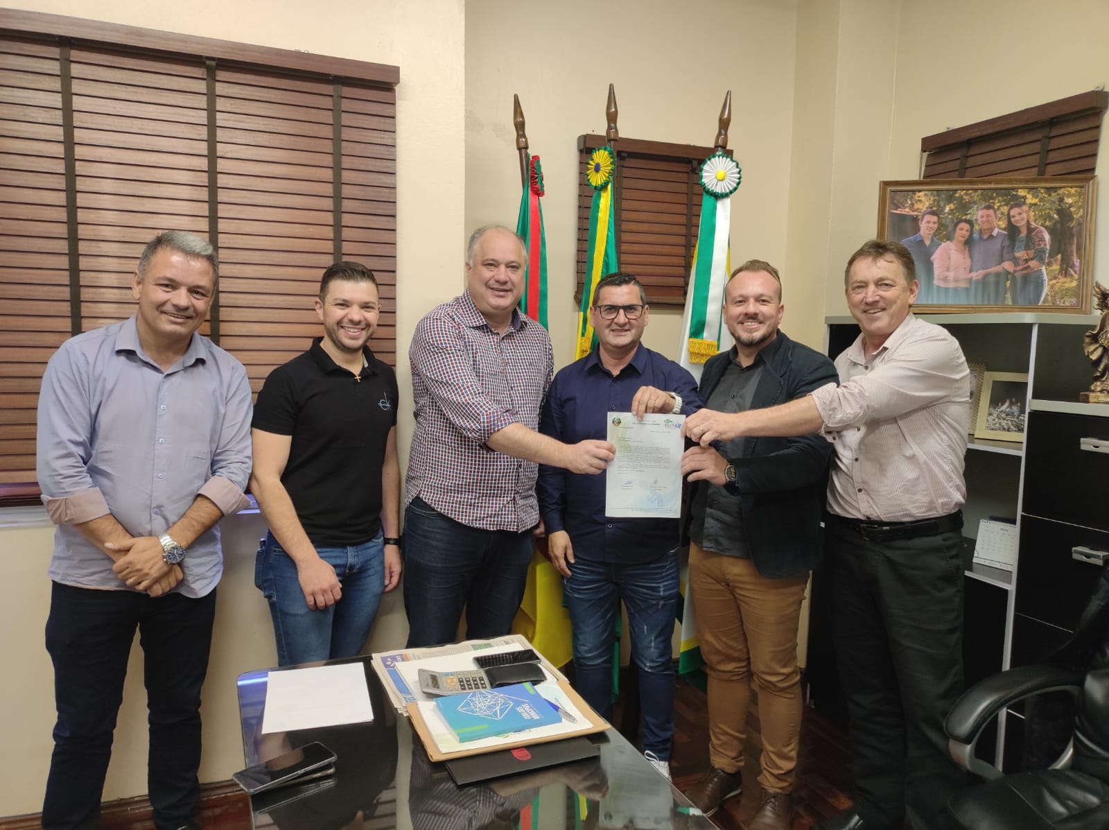 Deputado Estadual Luciano Azevedo é recebido em Riozinho