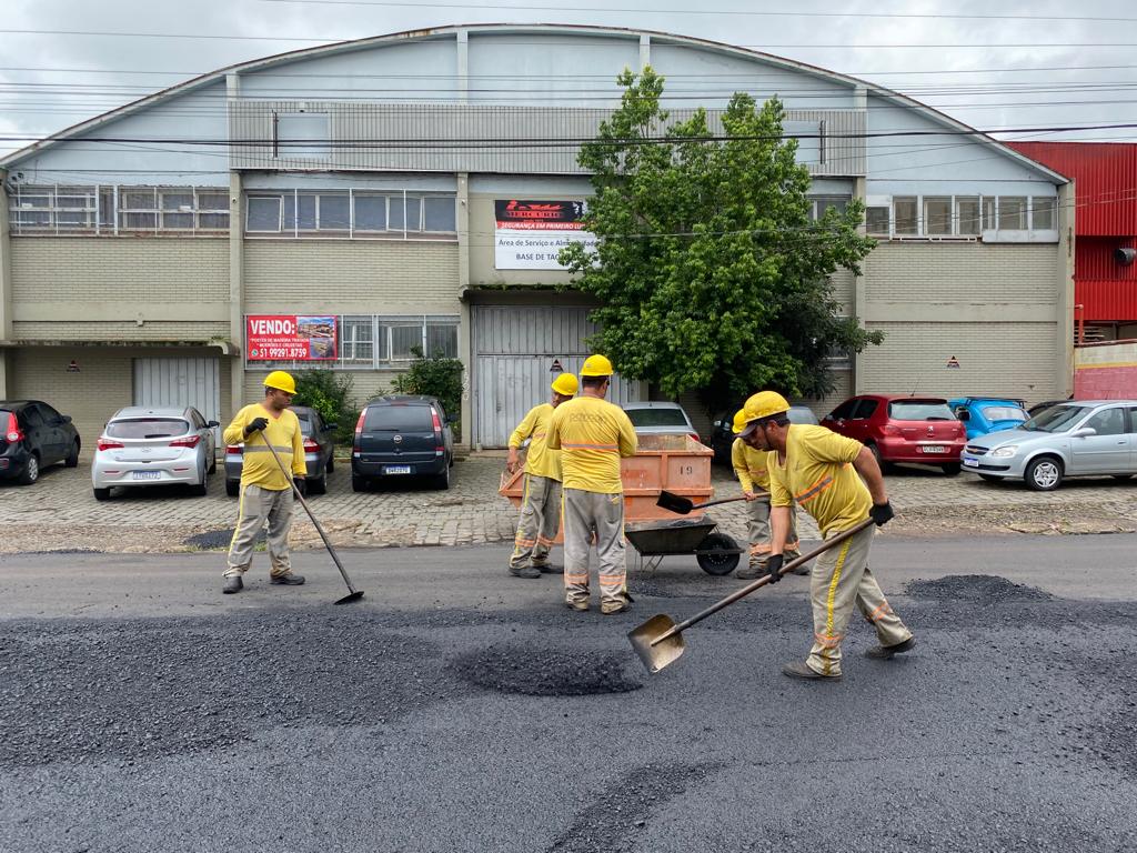 Obra de recapeamento da Rua Marechal Floriano é retomada nesta segunda-feira (08) em Taquara